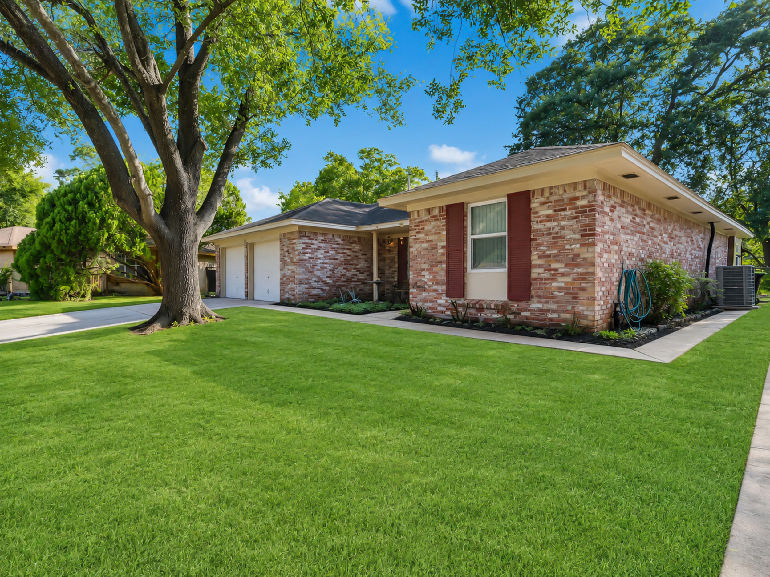 15443 West Willowwind Circle